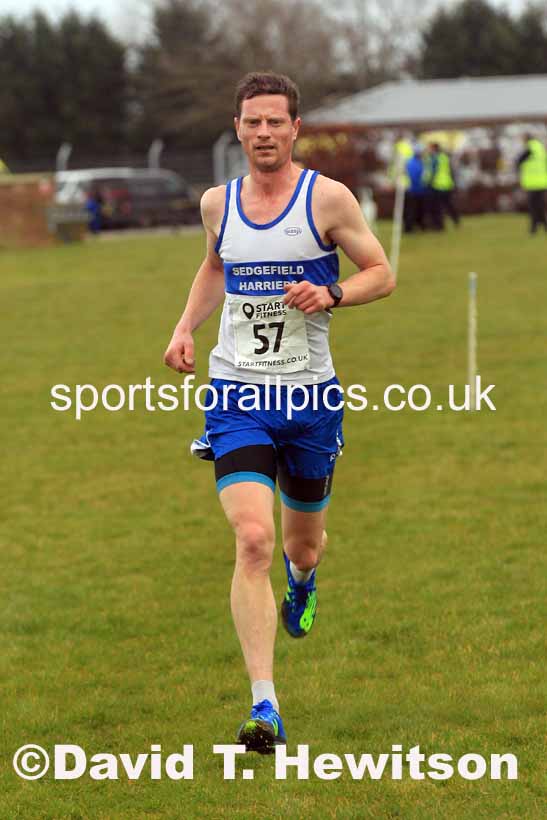 Mens 35 to 64 2023 NEMAA Cross Country, Croft Circuit, North Yorkshire. Photo: David T. Hewitson/Sports for All Pics